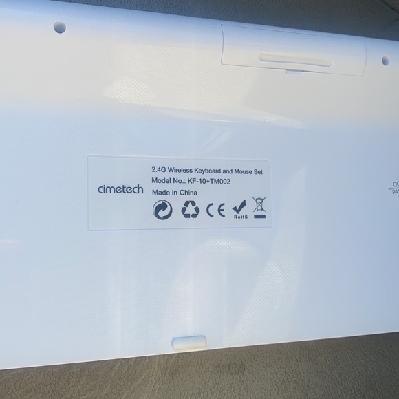 Cimetech 2.4G wireless keyboard without mouse Model #:K-10+TMoo2 - Picture 2 of 3